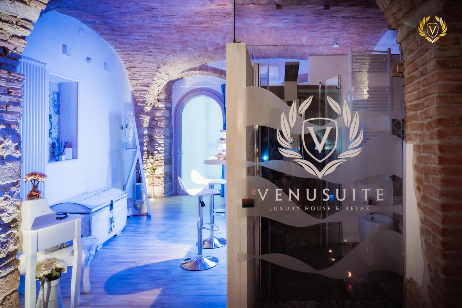Venusuite Venosa - Luxury House, Spa & Relax - Εξωτερικό φωτογραφία